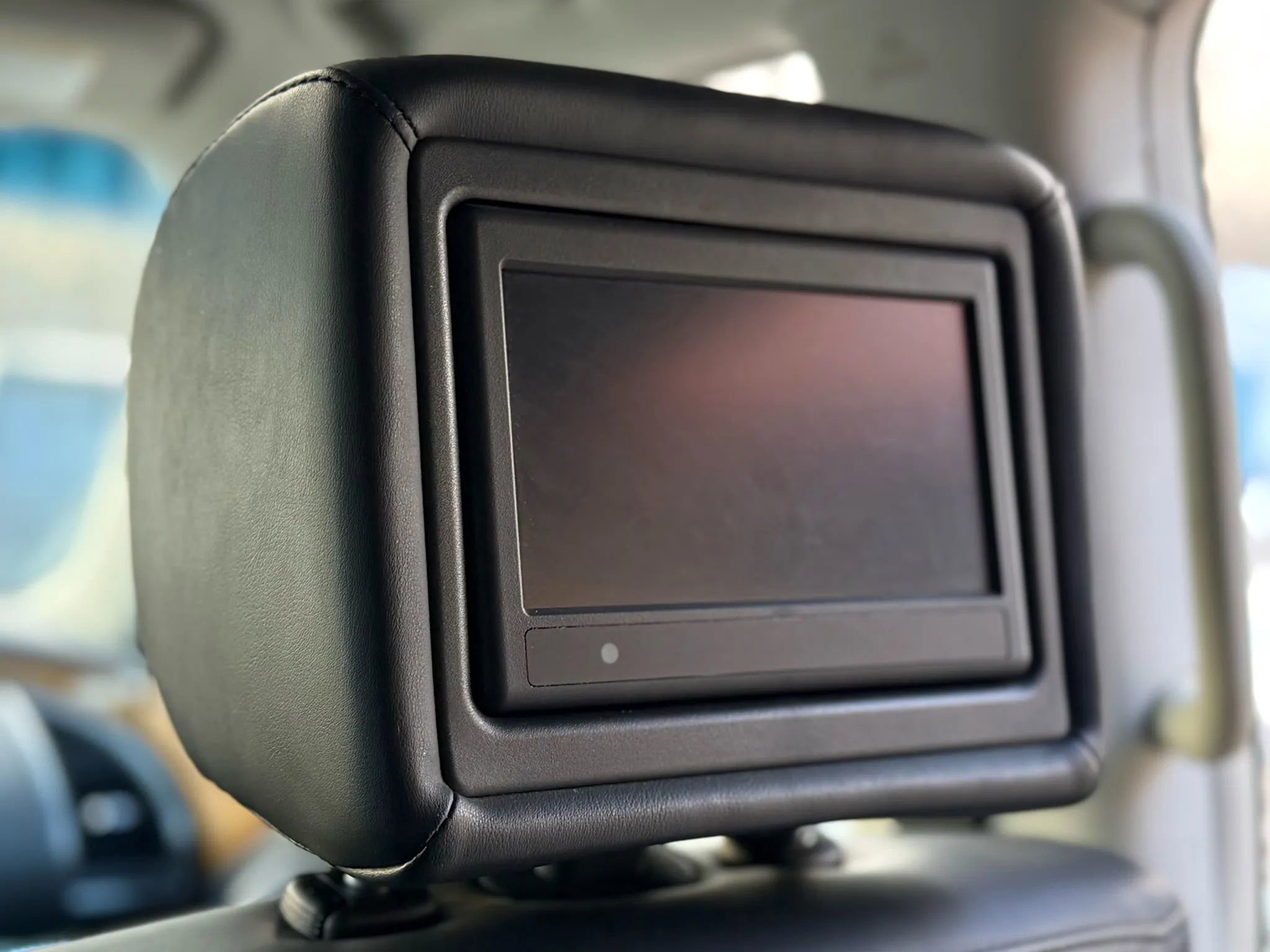 Used 2014 INFINITI QX80 4WD w/ Theater Package image 35
