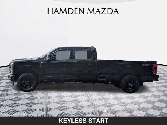 Used 2023 Ford F350 XLT w/ XLT Premium Package AWD/4WD image 6
