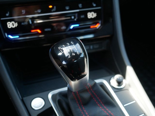 New 2026 Volkswagen Jetta GLI Autobahn FWD image 11