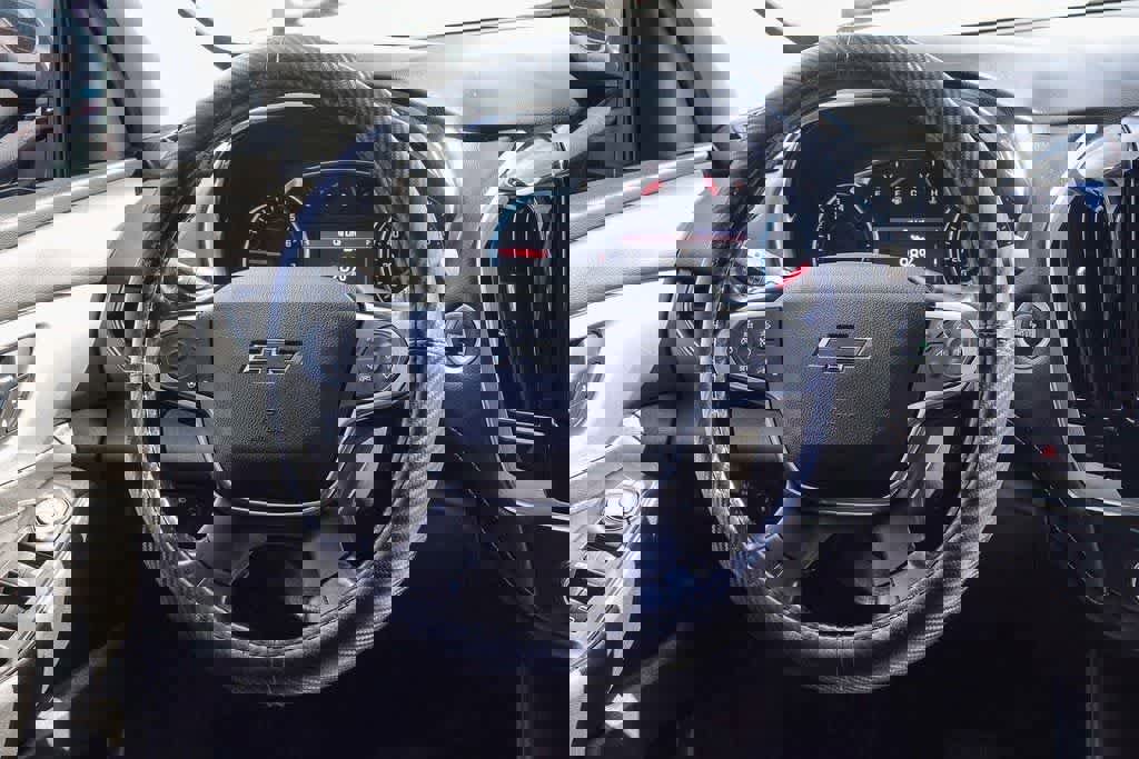 Used 2020 Chevrolet Traverse RS w/ LPO, Cargo Package image 14