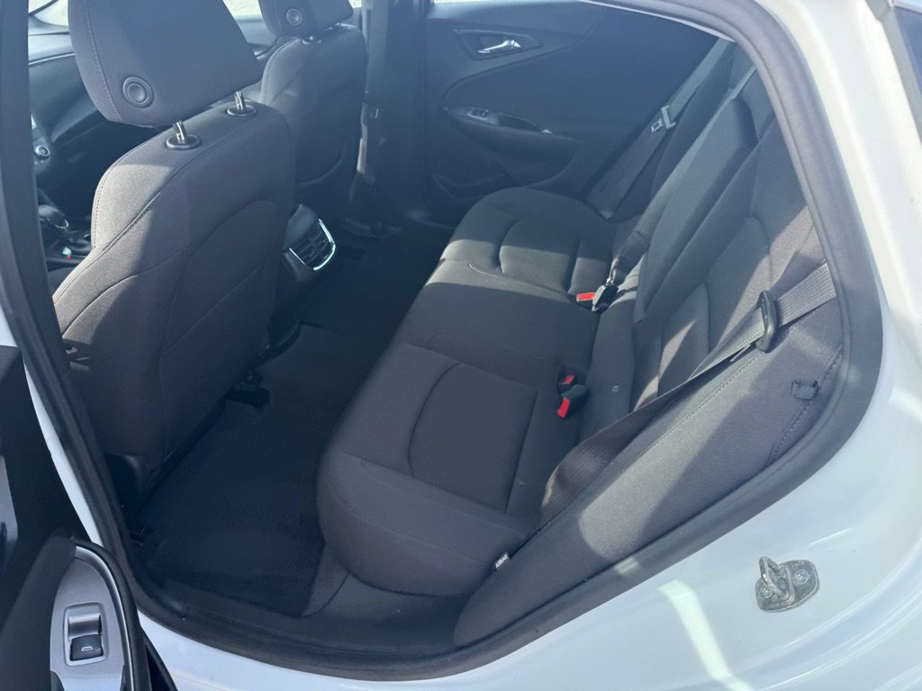 Used 2023 Chevrolet Malibu LT image 13