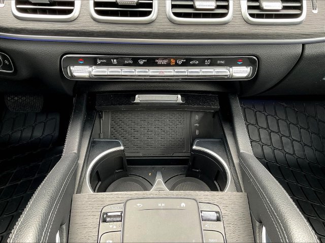 Certified 2024 Mercedes-Benz GLS 450 4MATIC image 17