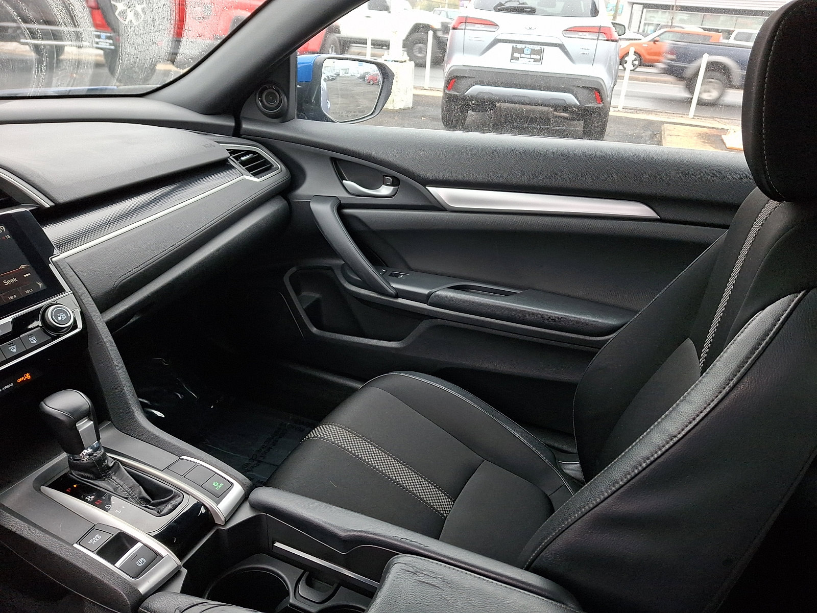 Used 2020 Honda Civic Sport image 12