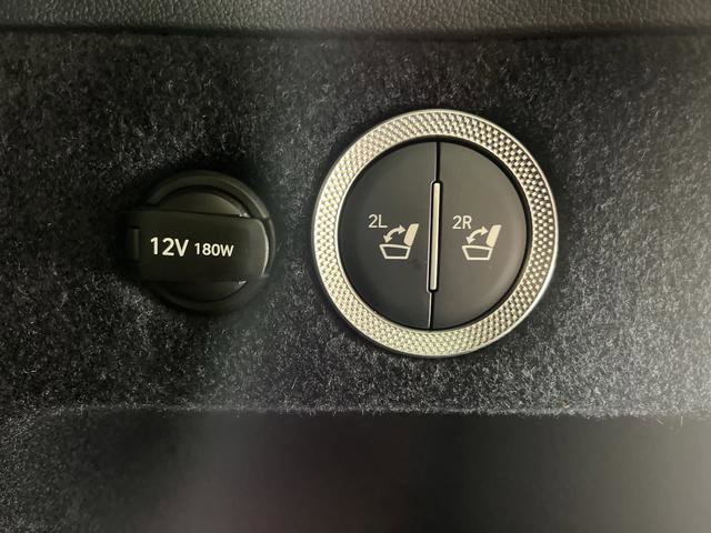 Used 2025 Genesis GV80 3.5T Prestige image 17