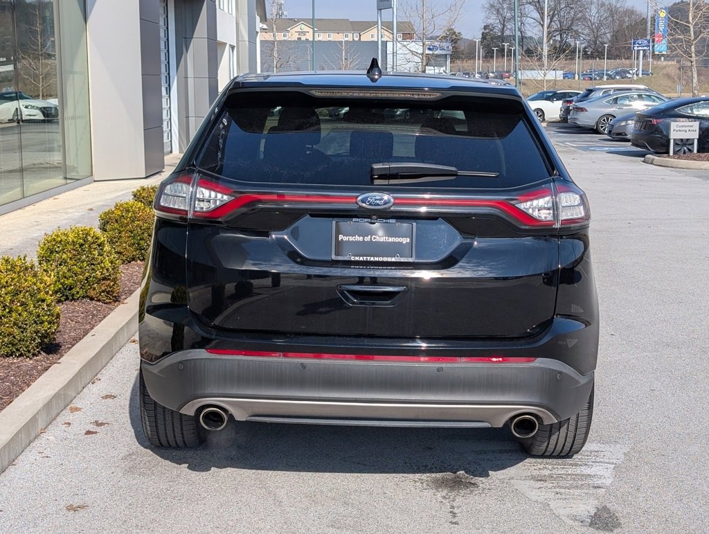 Used 2017 Ford Edge Titanium w/ Technology Package image 7