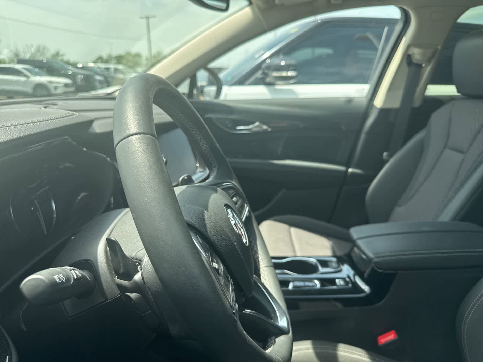 Used 2023 Buick Envision Preferred FWD image 33