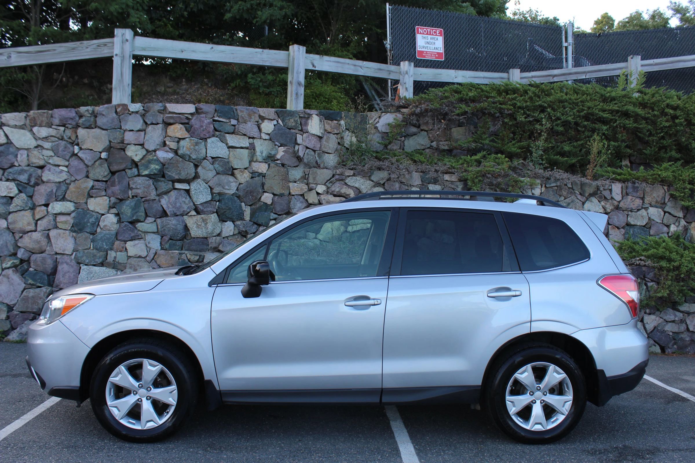 Used 2016 Subaru Forester 2.5i Limited image 6