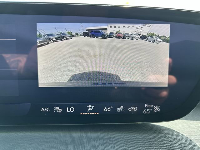 Used 2025 Buick Enclave Preferred AWD/4WD image 25