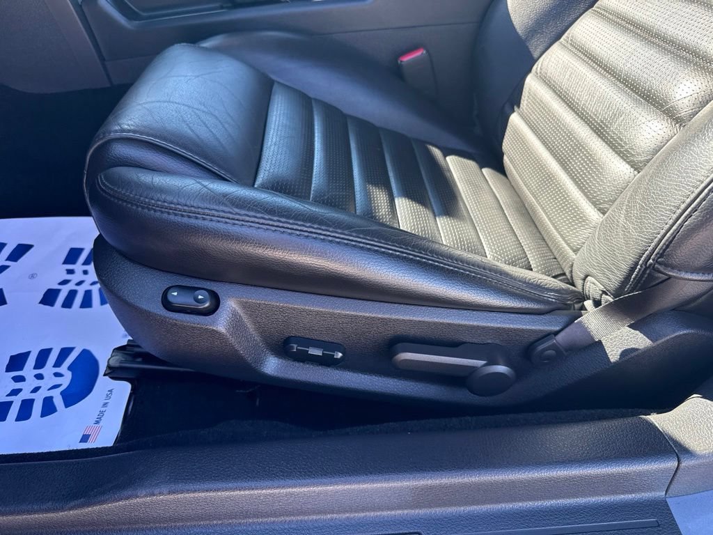 Used 2007 Ford Mustang GT Premium RWD image 10