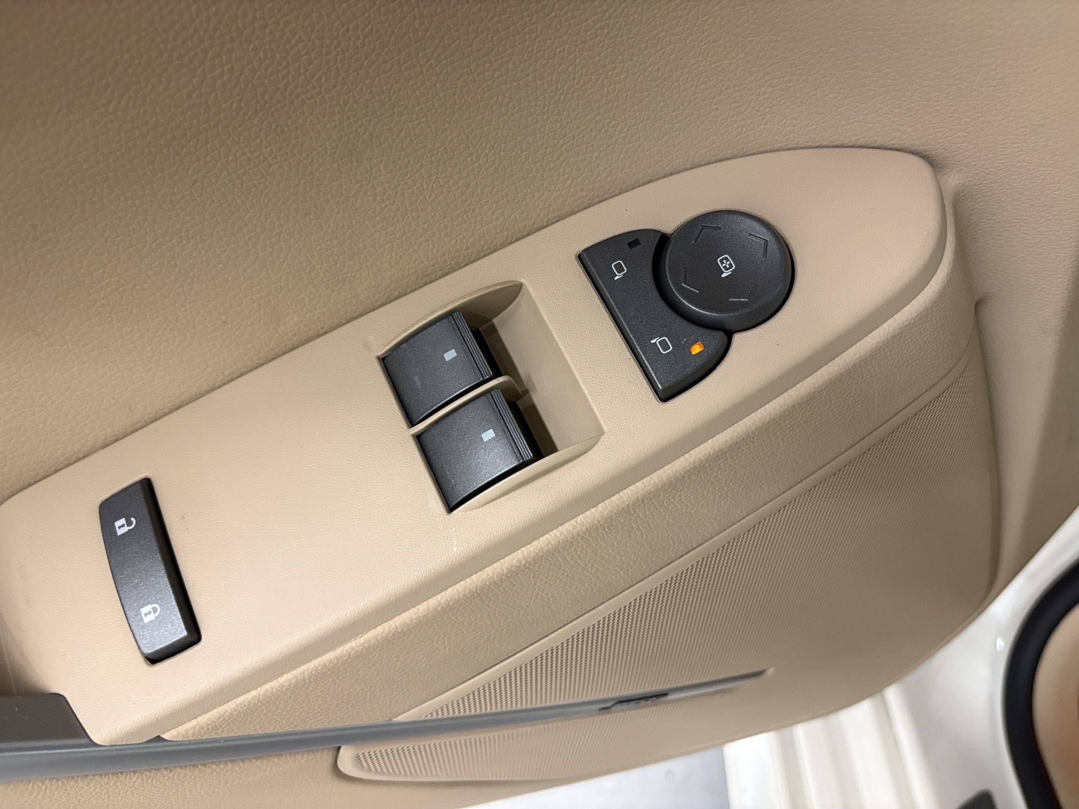 Used 2012 Cadillac CTS Premium RWD image 11