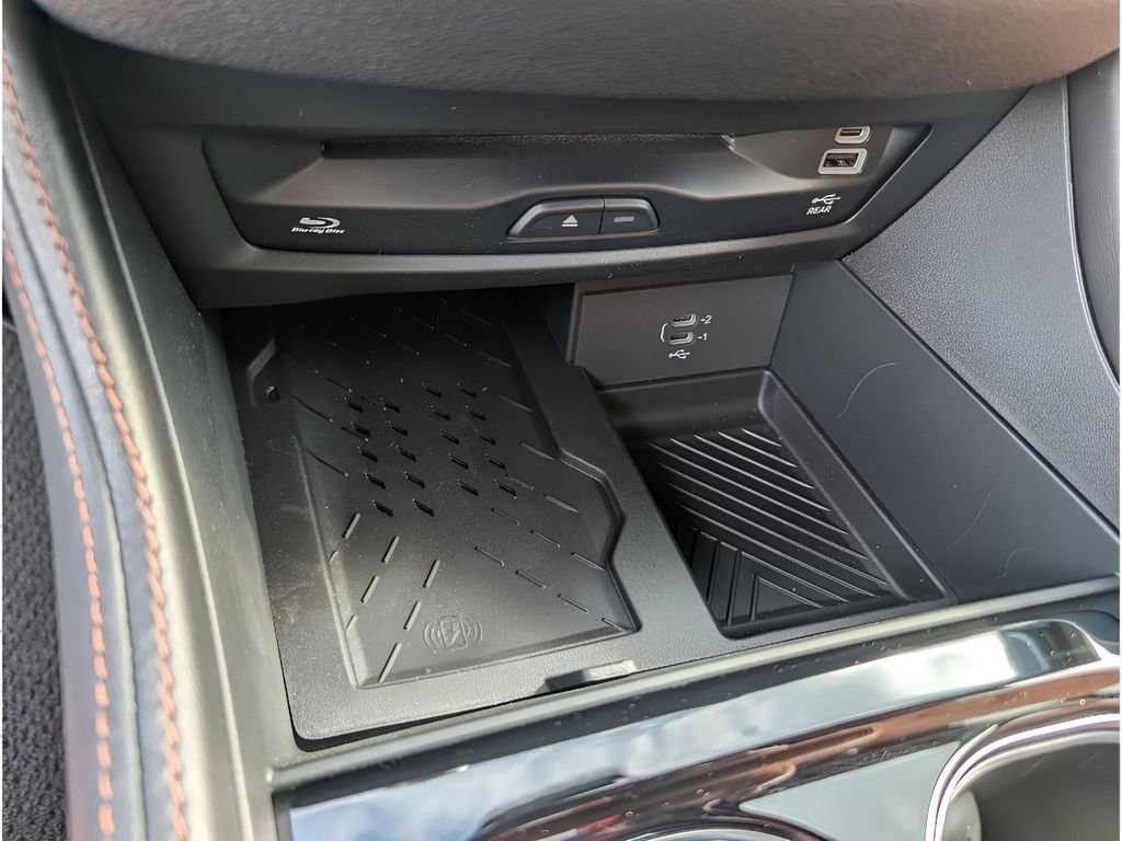 New 2026 Chrysler Pacifica Pinnacle image 26