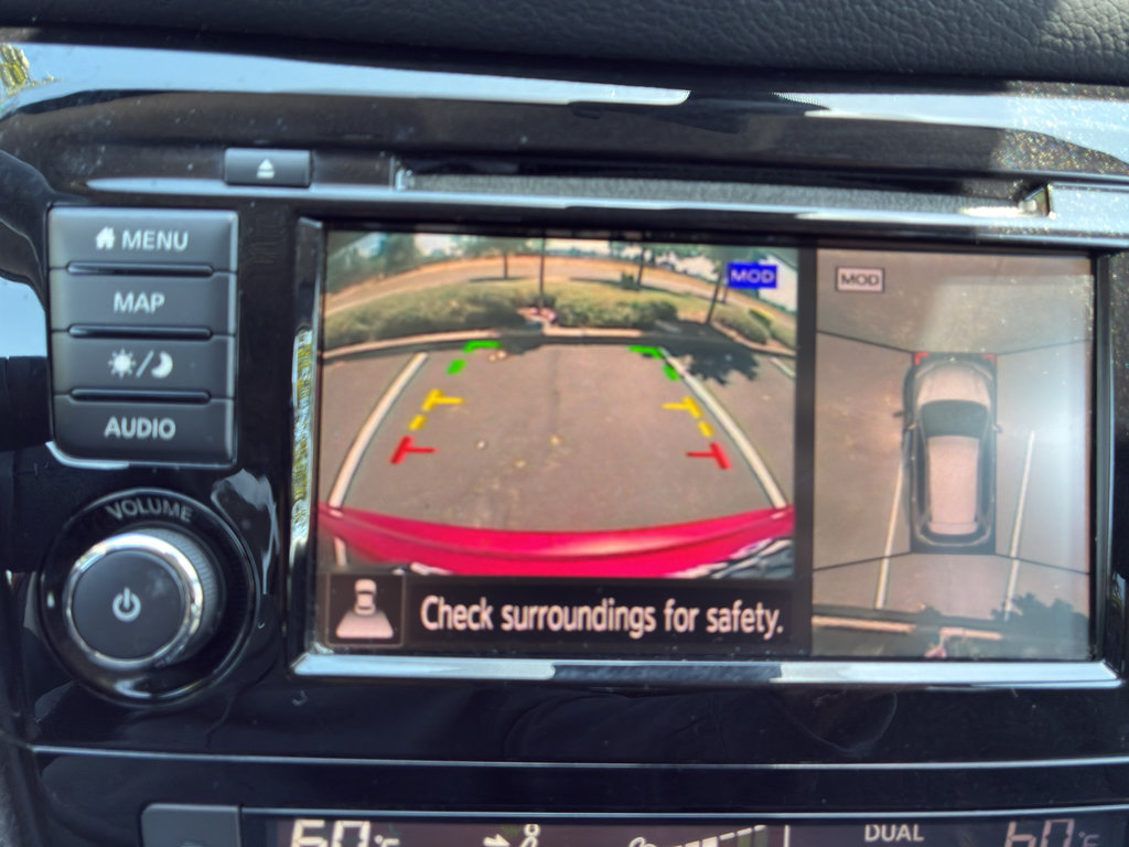 Used 2019 Nissan Rogue SV w/ Premium Package FWD image 32