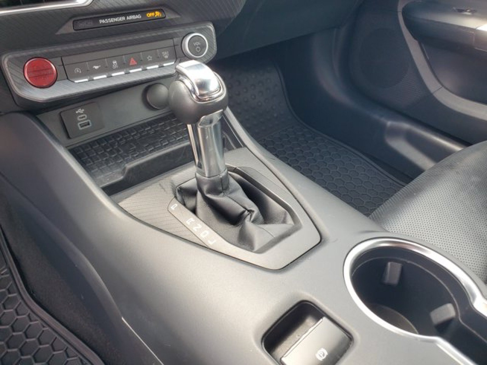 Used 2024 Ford Mustang Premium RWD image 25