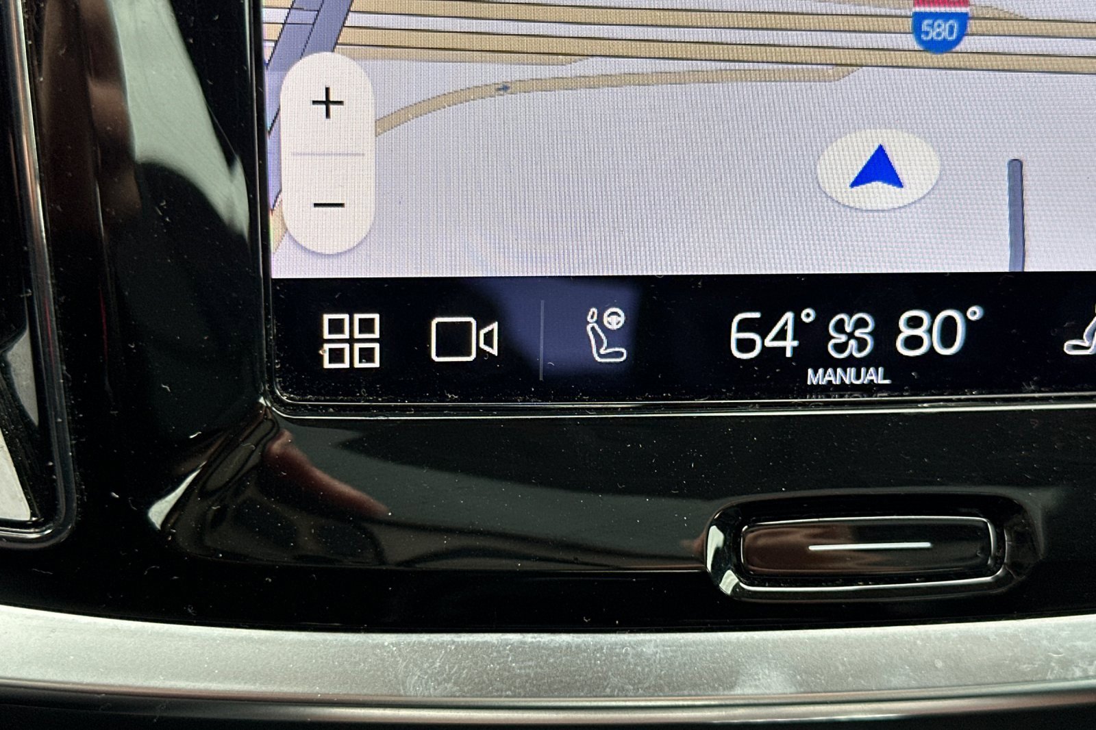 Used 2024 Volvo S60 B5 Plus image 28