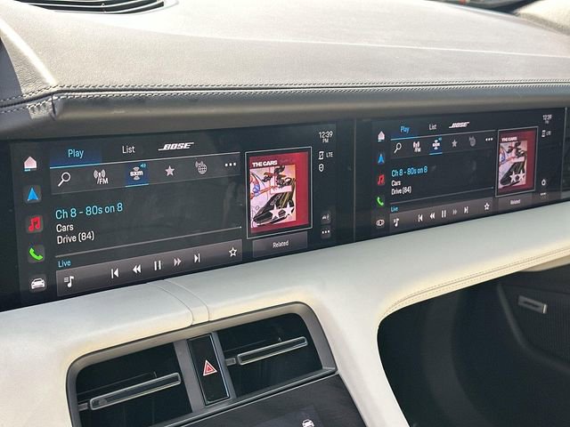 Used 2022 Porsche Taycan 4S image 12