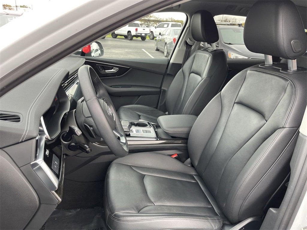 Used 2023 Audi Q7 3.0T Premium image 11