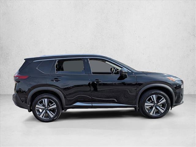 Used 2023 Nissan Rogue SL image 4