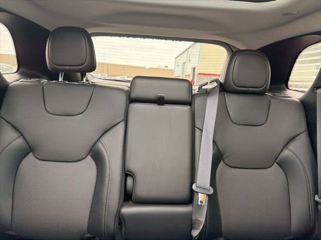 Used 2022 Jeep Cherokee Limited image 34