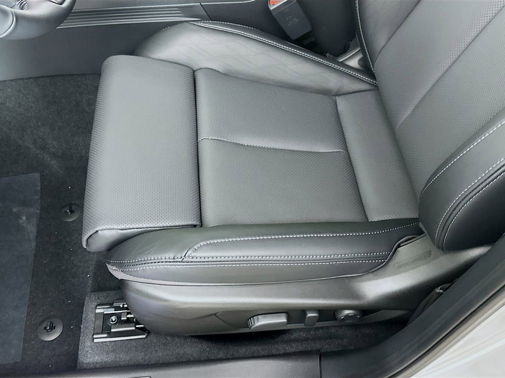 New 2026 Subaru Outback Touring AWD/4WD image 26