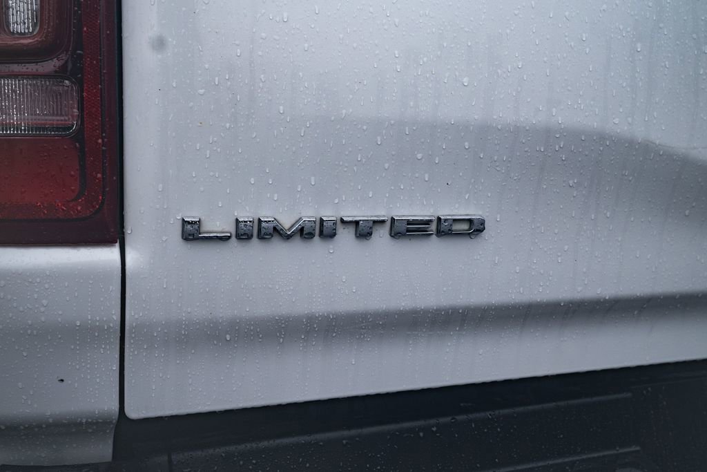 Used 2019 RAM 1500 Limited image 10