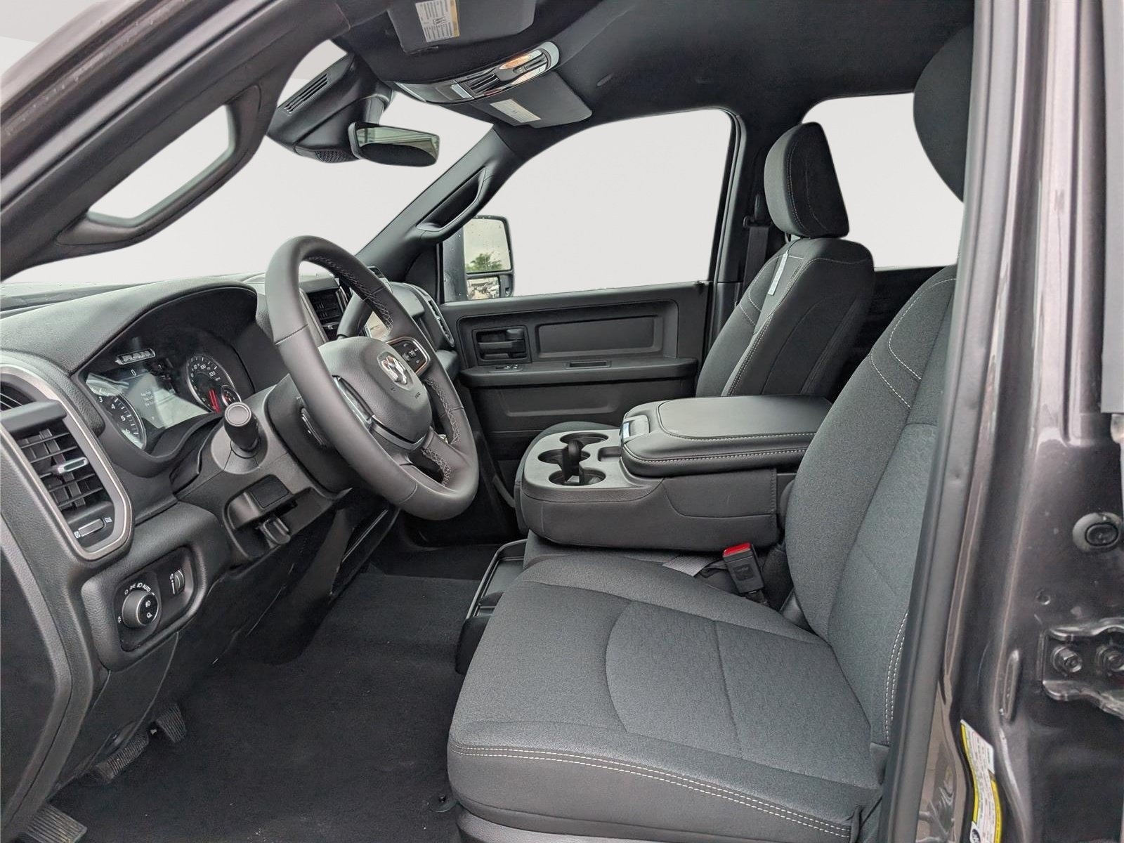 New 2026 RAM 2500 Tradesman w/ Safety Group AWD/4WD image 10