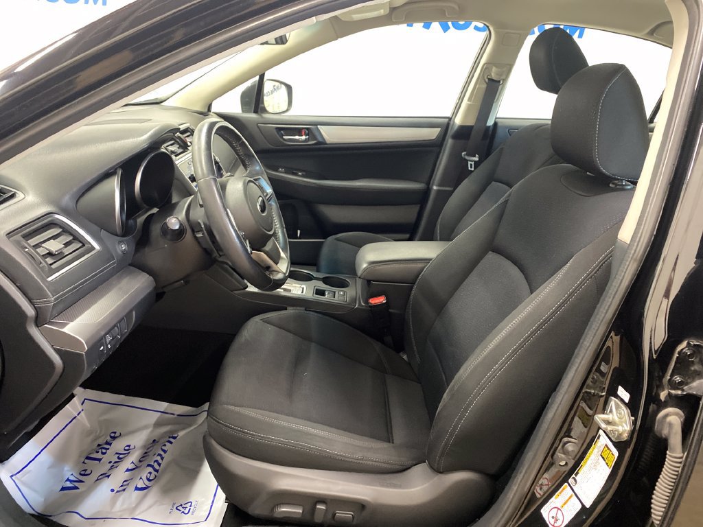 Used 2018 Subaru Legacy 2.5i Premium w/ Popular Package #1 AWD/4WD image 8