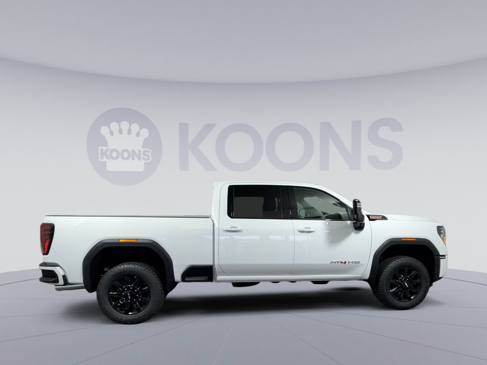 New 2026 GMC Sierra 2500 AT4 w/ Technology Package AWD/4WD image 8
