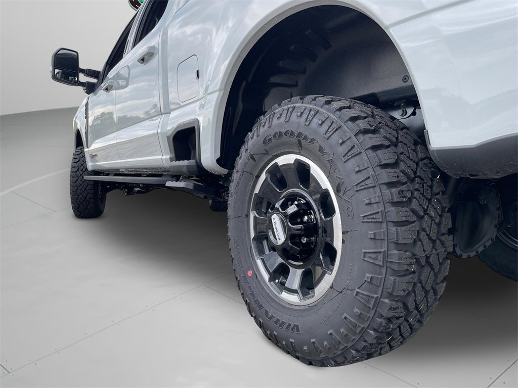 New 2026 Ford F250 Platinum image 29