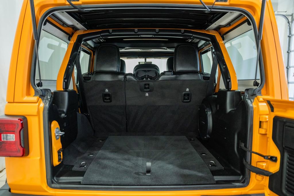 Used 2021 Jeep Wrangler Unlimited Sport AWD/4WD image 8