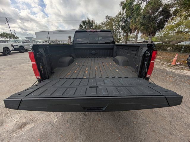 Used 2024 Chevrolet Silverado 2500 LTZ w/ LTZ Plus Package image 11