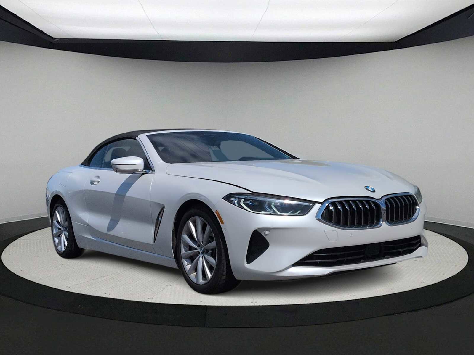 Used 2020 BMW 840i xDrive Convertible image 2