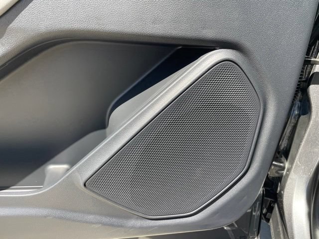 New 2026 Ford Explorer Active w/ Active Comfort Package RWD image 19