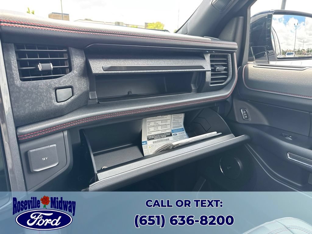 Used 2023 Ford Expedition Max Limited AWD/4WD image 19