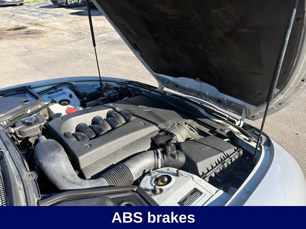 Used 2003 Jaguar XK8 Convertible RWD image 11