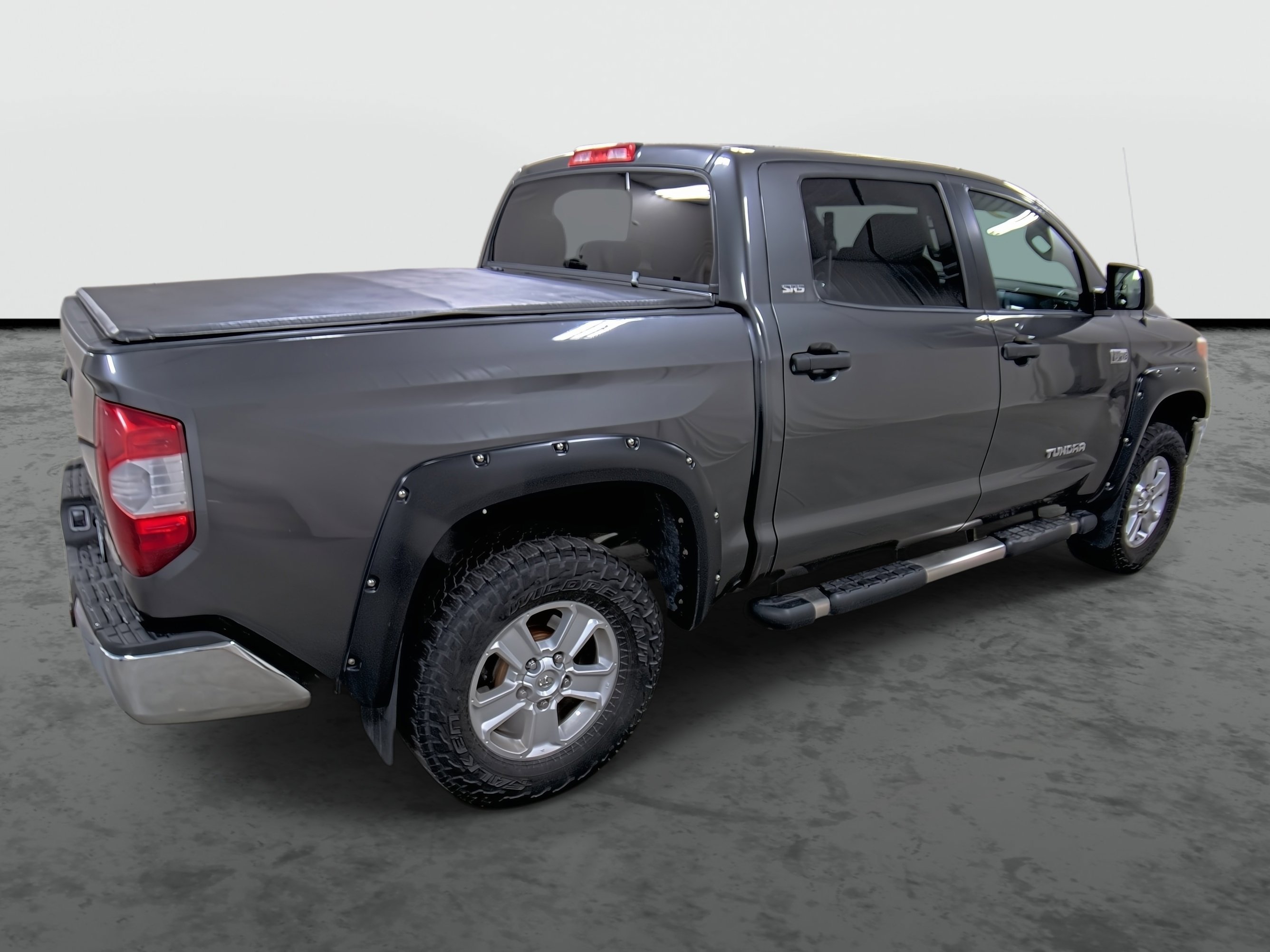Used 2015 Toyota Tundra SR5 image 4