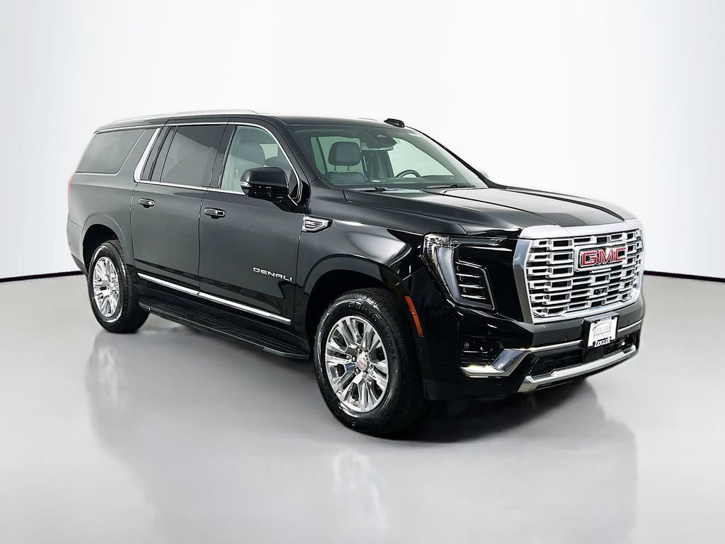 Used 2025 GMC Yukon XL Denali AWD/4WD image 3