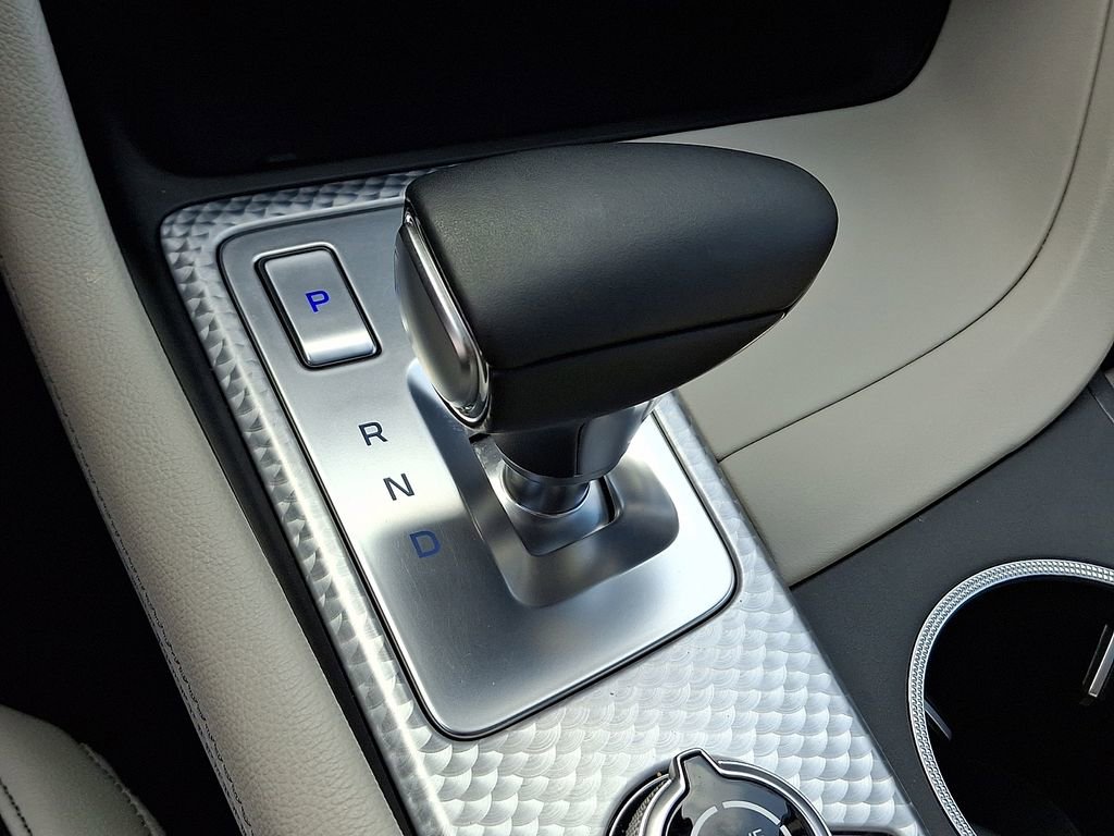 Used 2023 Genesis G70 3.3T w/ Sport Advanced Package image 16