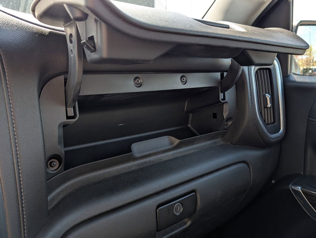 Used 2019 Chevrolet Silverado 1500 LT w/ All-Star Edition AWD/4WD image 50