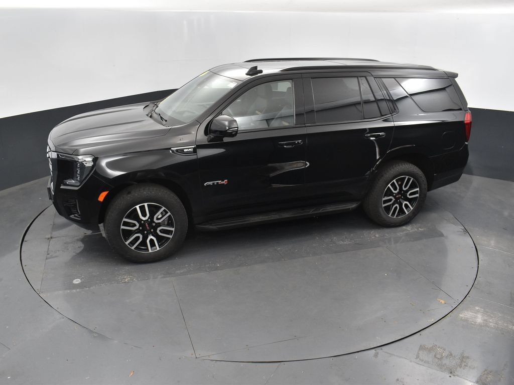 Used 2024 GMC Yukon AT4 w/ Technology Package AWD/4WD image 35
