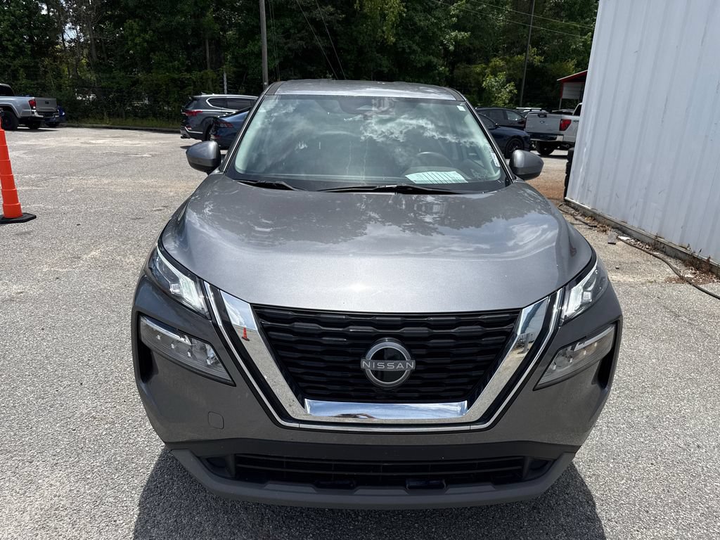 Used 2023 Nissan Rogue SV FWD image 3
