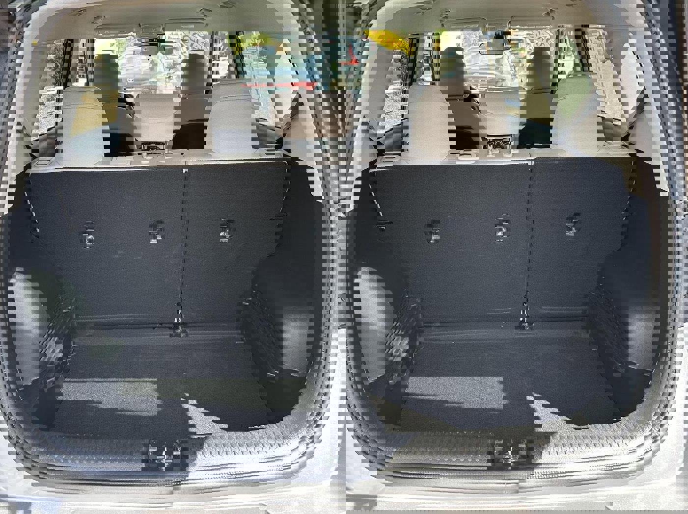 Used 2025 Kia Soul LX FWD image 6