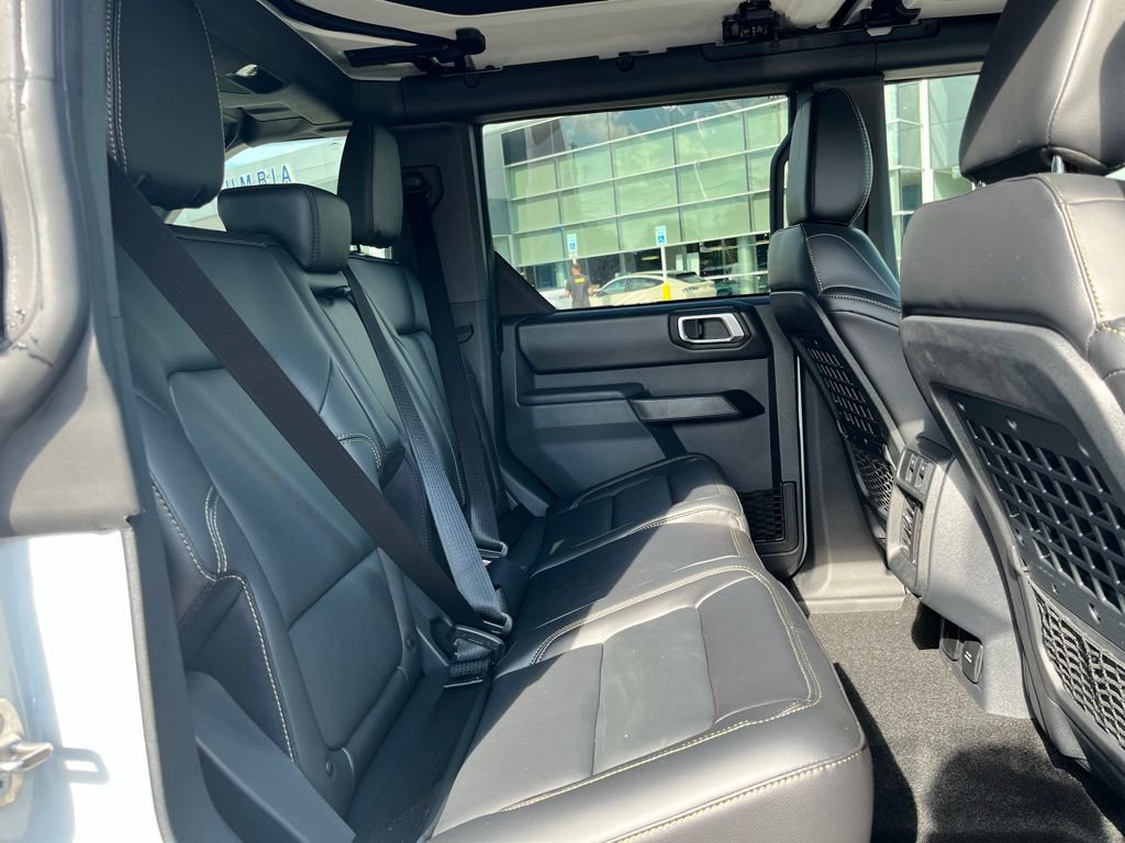 New 2026 Ford Bronco Badlands AWD/4WD image 8