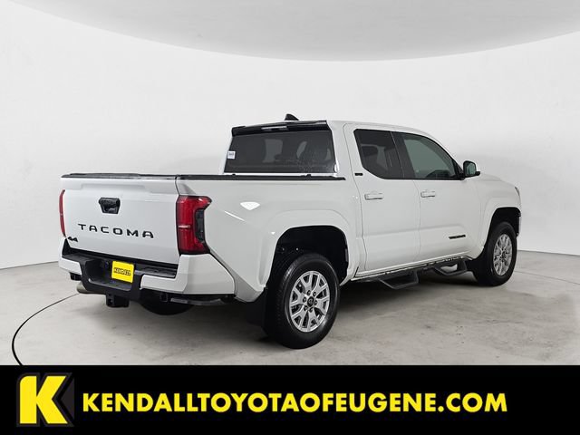 Used 2024 Toyota Tacoma SR5 AWD/4WD image 5