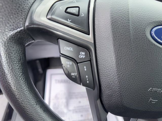 Used 2020 Ford Fusion SE image 13