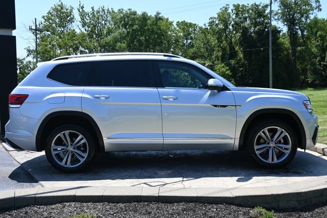 Used 2018 Volkswagen Atlas SE w/ R-Line Package AWD/4WD image 4