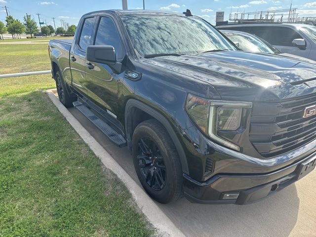 Used 2025 GMC Sierra 1500 Elevation image 2