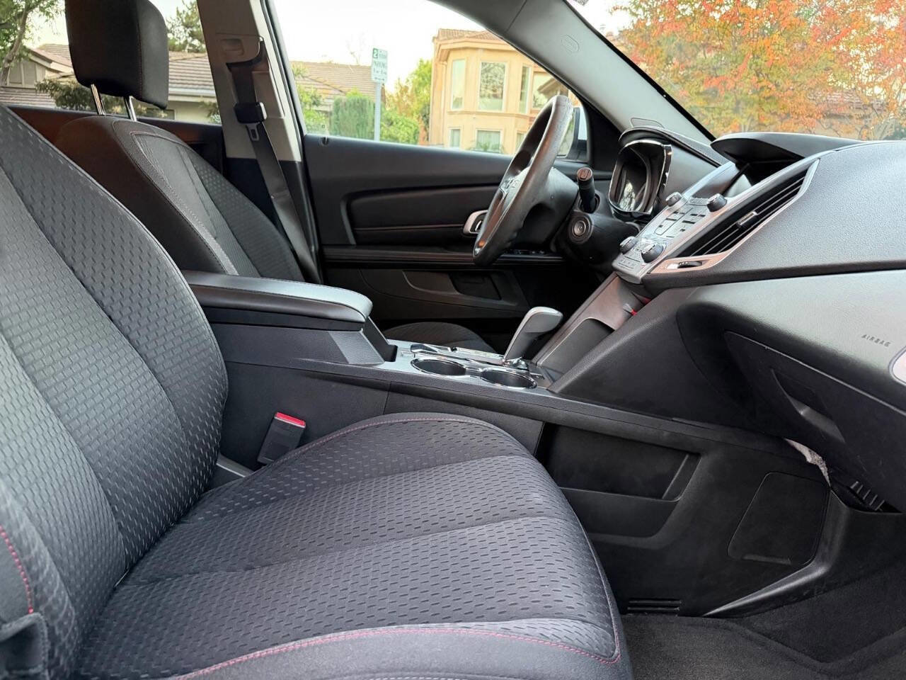 Used 2015 GMC Terrain SLE image 11