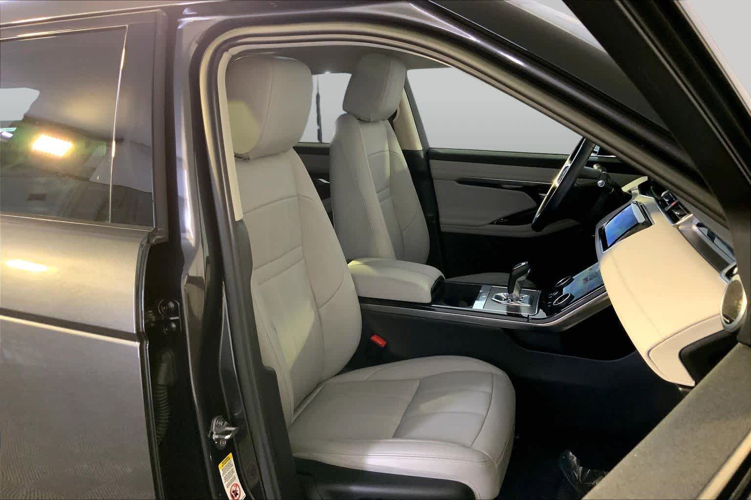 Used 2023 Land Rover Range Rover Evoque SE AWD/4WD image 8