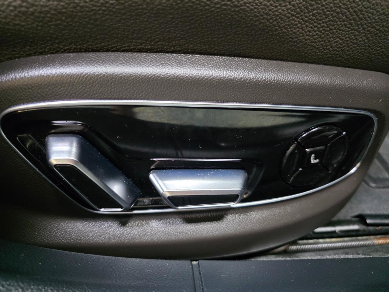 Used 2019 Audi A8 L 3.0T w/ Executive Package image 28