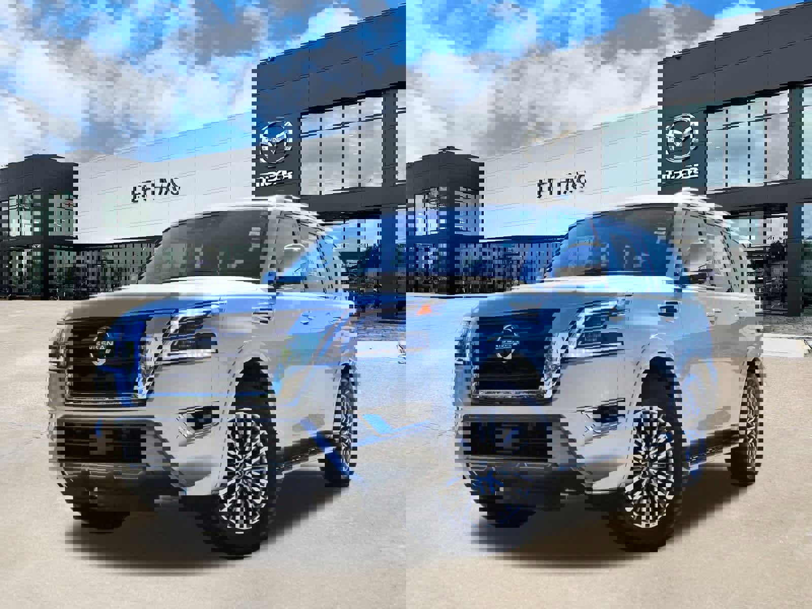 Used 2024 Nissan Armada SL w/ Captain's Chairs Package